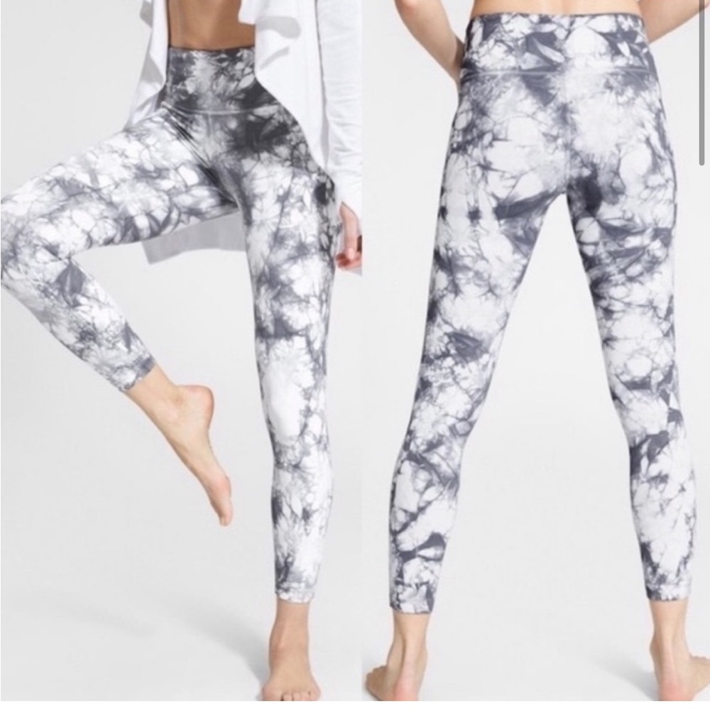 Tie-Dye High-Waist Active Leggings - Black & White